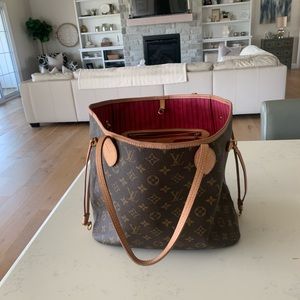 Louis Vitton MN Bag